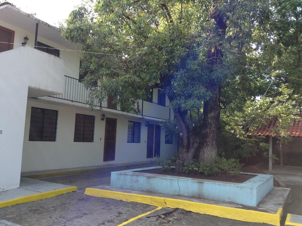 Hotel Tecozautla Buitenkant foto