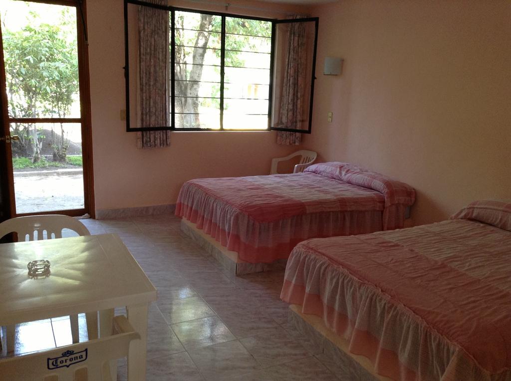 Hotel Tecozautla Buitenkant foto